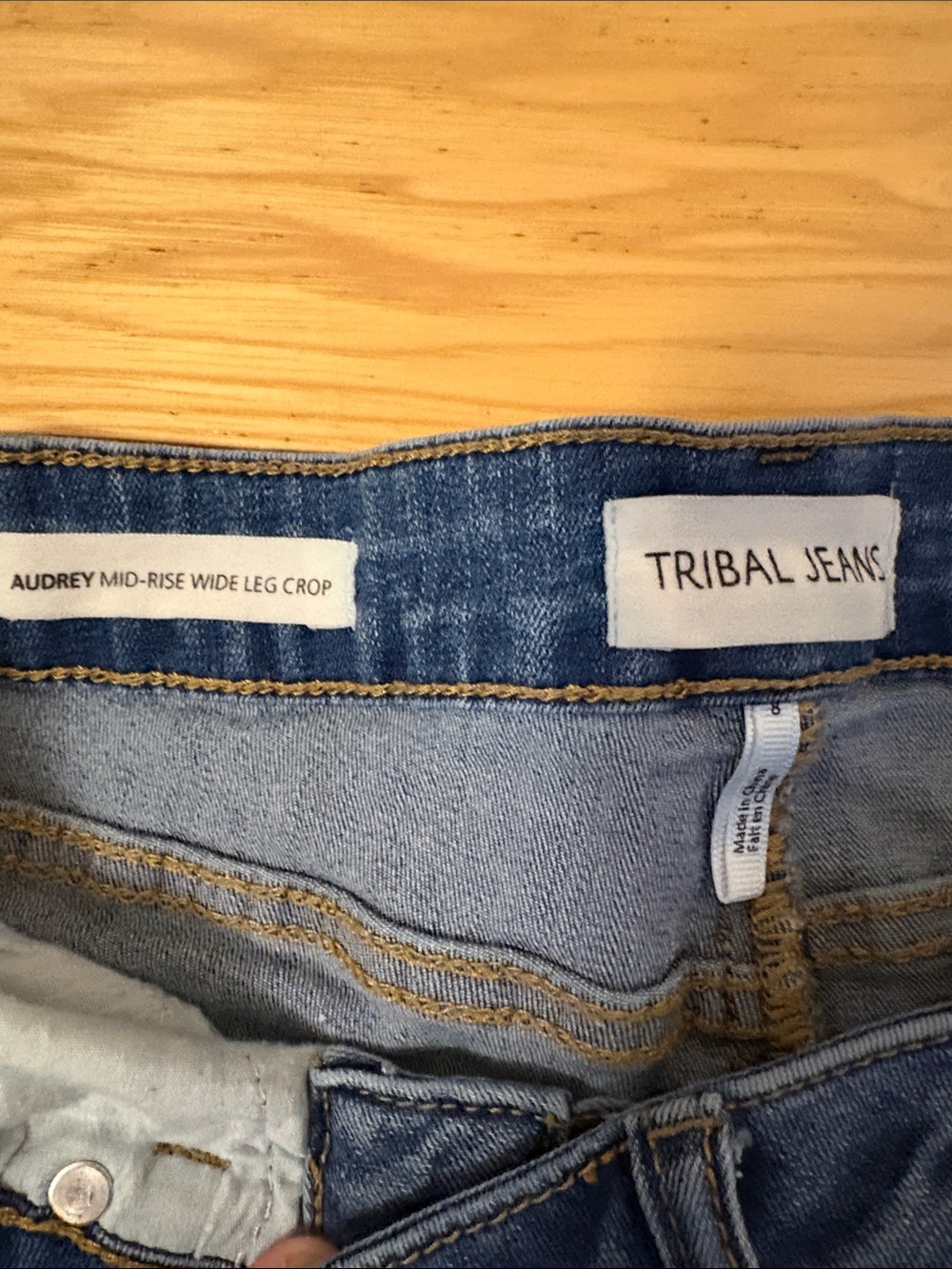 Tribal Jeans Audrey Mid-Rise Wide Leg Crop with Embroidered Floral Design (8) - Picture 2 of 6